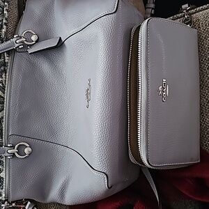 Coach purse and matching wallet